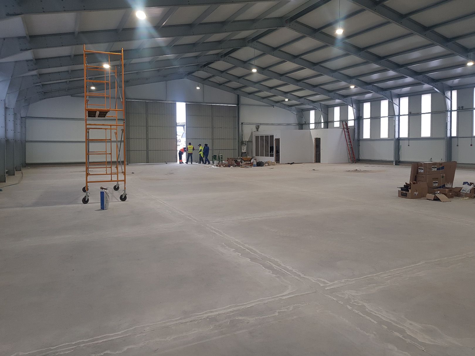 Jucar Teruel detalle maquinas trabajando