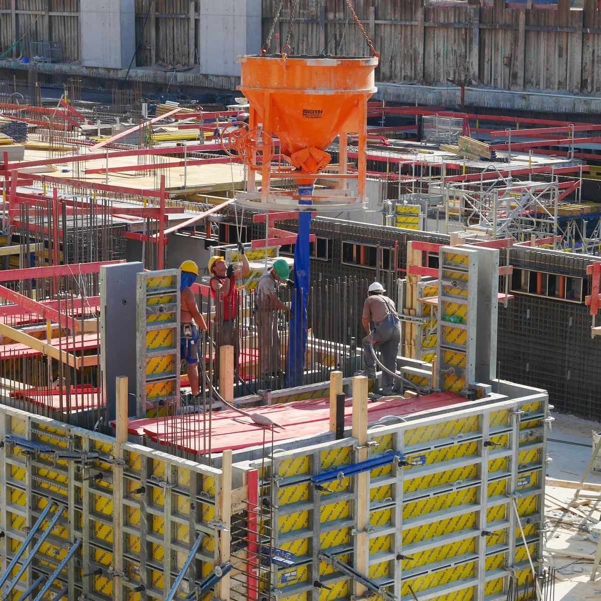 Jucar Teruel - trabajo de construcción